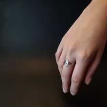 Cargar imagen en el visor de la galería, Anillos Nudo de Bruja