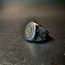 Cargar imagen en el visor de la galería, Anillo Valknut de Acero Inoxidable