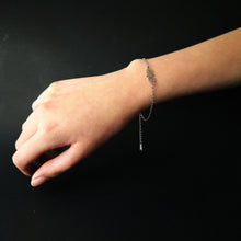 Cargar imagen en el visor de la galería, Pulsera Nudo del Amor