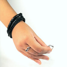 Cargar imagen en el visor de la galería, Anillo Del Infinito de Plata Esterlina 925 - Reino Vikingo GT - anillos, Plata 925, Premium, Shield Maiden - Anillos