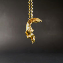 Cargar imagen en el visor de la galería, Medallón Del Guerrero - Reino Vikingo GT - colgante, nuevo - Colgante