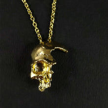 Cargar imagen en el visor de la galería, Medallón Del Guerrero - Reino Vikingo GT - colgante, nuevo - Colgante