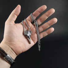 Cargar imagen en el visor de la galería, Cuervo De Odin Munin - Reino Vikingo GT - colgante, nuevo - Colgante