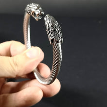 Cargar imagen en el visor de la galería, Brazalete de Bygul y Trjegul - Reino Vikingo GT - acero inoxidable, brazalete, Guerrero, nuevo - Brazalete