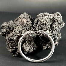 Cargar imagen en el visor de la galería, Brazalete de Bygul y Trjegul - Reino Vikingo GT - acero inoxidable, brazalete, Guerrero, nuevo - Brazalete