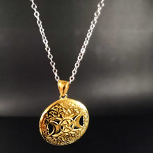 Cargar imagen en el visor de la galería, Árbol de la Vida - Reino Vikingo GT - colgante, edicion limitada, Shield Maiden - Colgante