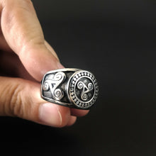 Cargar imagen en el visor de la galería, Anillo Trisquel - Reino Vikingo GT - acero inoxidable, anillos, celta, Guerrero, Top - Anillos