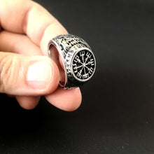 Cargar imagen en el visor de la galería, Anillo Vegvisir de Acero Inoxidable - Reino Vikingo GT - anillos - Anillos