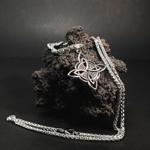 Cargar imagen en el visor de la galería, Medallon Nudo de Bruja