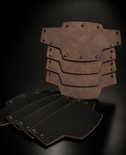 Cargar imagen en el visor de la galería, Hombrera del Guerrero – Armadura Medieval
