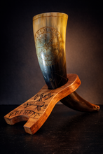 Cargar imagen en el visor de la galería, Cuerno Vikingo Personalizable | 8oz | 12oz | 16 oz
